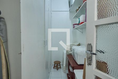 Apartamento à venda com 165m², 4 quartos e 1 vagaDespensa