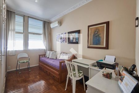 Apartamento à venda com 165m², 4 quartos e 1 vagaQuarto 3