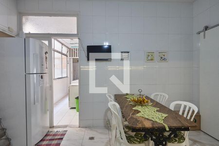 Apartamento à venda com 165m², 4 quartos e 1 vagaCozinha