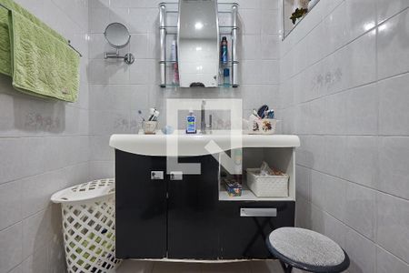 Apartamento à venda com 165m², 4 quartos e 1 vagaBanheiro 