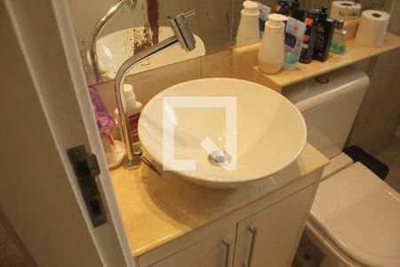 Casa de condomínio para alugar com 103m², 2 quartos e 2 vagasBanheiro da Suíte 2