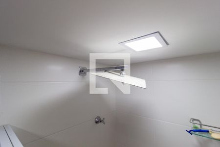 Apartamento à venda com 55m², 2 quartos e 1 vaga Apartamento à venda com 55m², 2 quartos e 1 vagaDetalhe Banheiro - Social