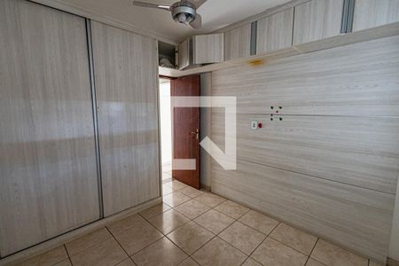 Quarto 1 de apartamento para alugar com 2 quartos, 77m² em Serrano, Belo Horizonte