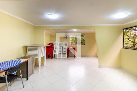 Apartamento à venda com 76m², 3 quartos e 1 vagaÁrea Comum - Salão de Festas