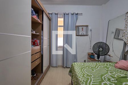 Quarto 1 de apartamento para alugar com 2 quartos, 61m² em Grajaú, Rio de Janeiro