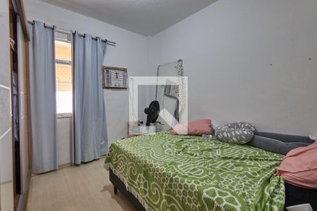 Quarto 1 de apartamento para alugar com 2 quartos, 61m² em Grajaú, Rio de Janeiro