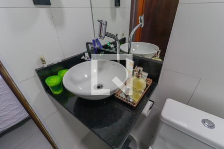 Casa à venda com 75m², 2 quartos e 1 vaga Casa à venda com 75m², 2 quartos e 1 vagaSuíte