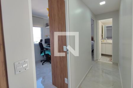 Corredor Quartos de apartamento à venda com 3 quartos, 60m² em Vila Satúrnia, Campinas