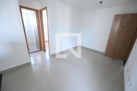 Sala de apartamento para alugar com 2 quartos, 45m² em Recreio Panorama, Goiânia