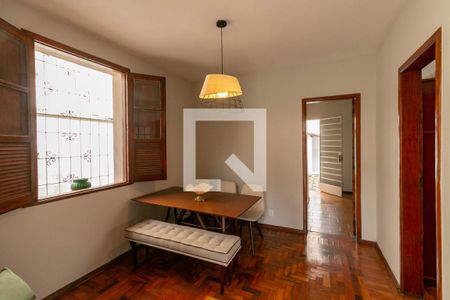 Sala de casa à venda com 2 quartos, 250m² em Floresta, Belo Horizonte