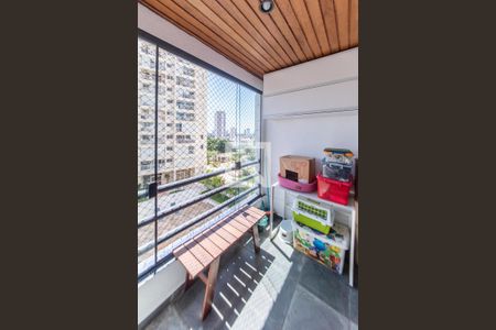 Sacada de apartamento à venda com 2 quartos, 59m² em Vila Brasílio Machado, São Paulo