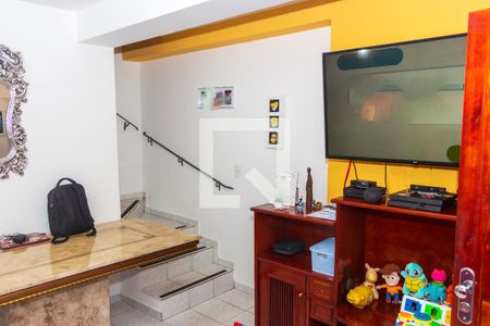 Sala de casa à venda com 3 quartos, 268m² em Vila Romano, São Paulo