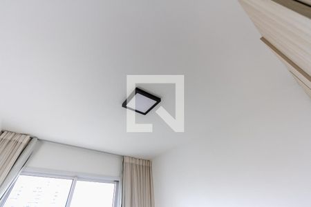 Banheiro de apartamento para alugar com 1 quarto, 30m² em Água Branca, São Paulo