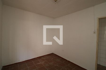 Quarto de casa à venda com 3 quartos, 80m² em Vila Antonieta, São Paulo