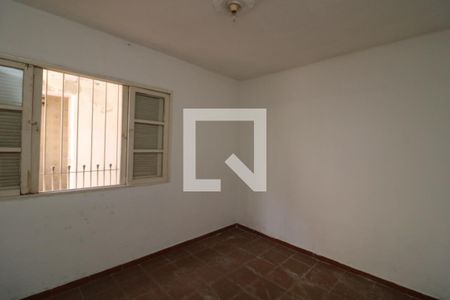 Quarto de casa à venda com 3 quartos, 80m² em Vila Antonieta, São Paulo