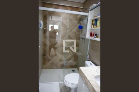 Banheiro de apartamento para alugar com 1 quarto, 46m² em Centro, Osasco