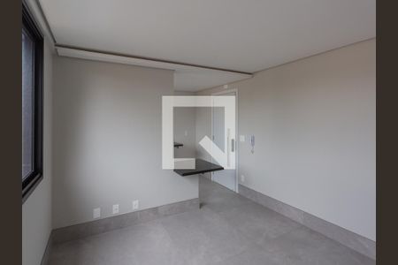 Sala de apartamento à venda com 1 quarto, 55m² em São José, Belo Horizonte