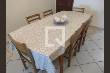 Detalhe da sala de apartamento para alugar com 3 quartos, 100m² em Vila Assuncao, Praia Grande