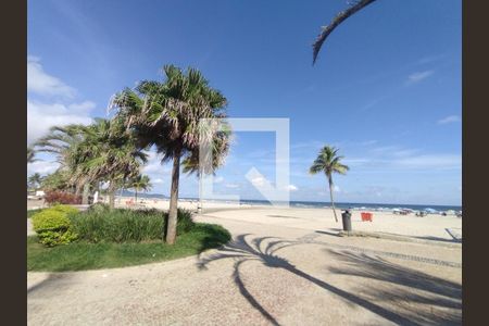 Apartamento para alugar com 100m², 3 quartos e 1 vagaVista da praia