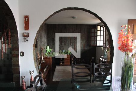 Sala de Jantar de casa à venda com 4 quartos, 320m² em Ouro Preto, Belo Horizonte