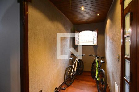 Sala 1 de casa à venda com 5 quartos, 360m² em Camargos, Belo Horizonte