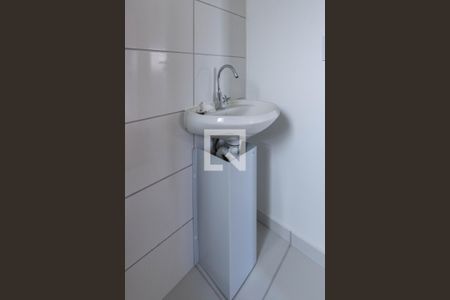 Apartamento para alugar com 40m², 2 quartos e 1 vaga Apartamento para alugar com 40m², 2 quartos e 1 vagaBanheiro
