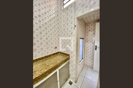 Apartamento para alugar com 90m², 2 quartos e sem vagaCozinha