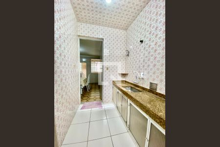 Apartamento para alugar com 90m², 2 quartos e sem vagaCozinha