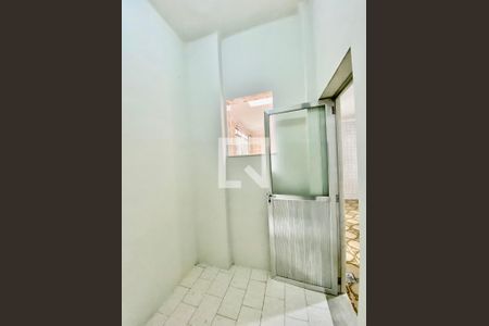 Apartamento para alugar com 90m², 2 quartos e sem vagaQuarto de serviço