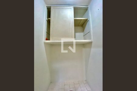 Apartamento para alugar com 90m², 2 quartos e sem vagaQuarto de serviço