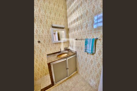 Apartamento para alugar com 90m², 2 quartos e sem vagaBanheiro