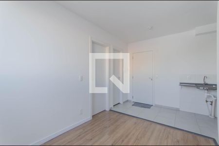 Sala de apartamento para alugar com 2 quartos, 35m² em Cambuci, São Paulo