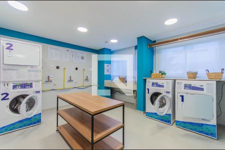 Apartamento para alugar com 35m², 2 quartos e sem vagaÁrea comum - Lavanderia