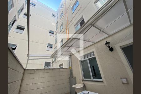 Apartamento para alugar com 50m², 2 quartos e 1 vagaÁrea de Serviço