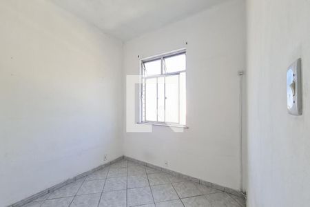 Quarto  de apartamento para alugar com 2 quartos, 58m² em Cascadura, Rio de Janeiro