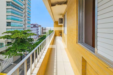 Varanda de apartamento para alugar com 3 quartos, 119m² em Jardim Vitoria, Guarujá