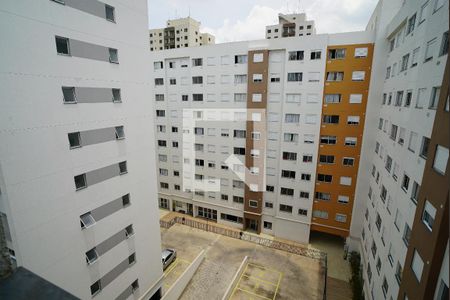 Vista da Sala de apartamento para alugar com 2 quartos, 39m² em Vila Butantã, São Paulo