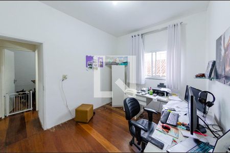 Quarto 1 de casa à venda com 3 quartos, 360m² em Alto dos Pinheiros, Belo Horizonte