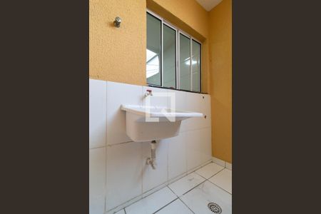 Casa de condomínio para alugar com 160m², 3 quartos e 2 vagasÁrea de Serviço 