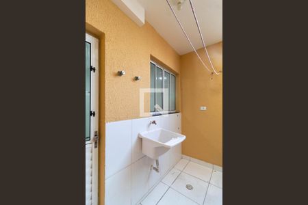 Casa de condomínio para alugar com 160m², 3 quartos e 2 vagasÁrea de Serviço 