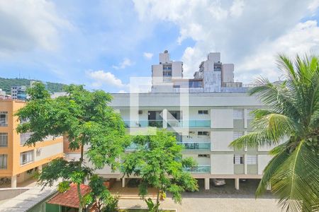 Vista de apartamento para alugar com 3 quartos, 150m² em Vila Julia, Guarujá