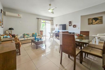 Sala de apartamento para alugar com 3 quartos, 150m² em Vila Julia, Guarujá