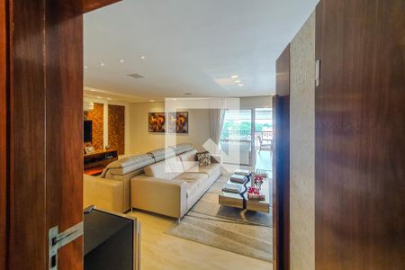 entrada de apartamento para alugar com 3 quartos, 213m² em Ipiranga, São Paulo
