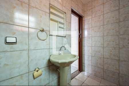 Banheiro de casa para alugar com 1 quarto, 38m² em Americanópolis, São Paulo
