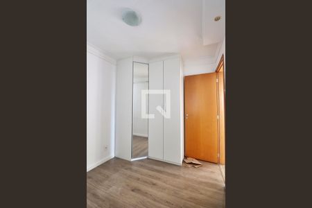 Quarto 1 de apartamento para alugar com 2 quartos, 53m² em Utinga, Santo André