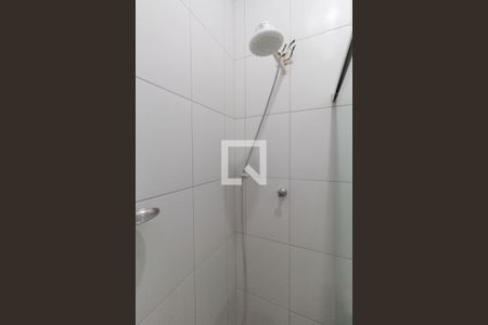 Banheiro  de casa para alugar com 1 quarto, 35m² em Vila Ré, São Paulo