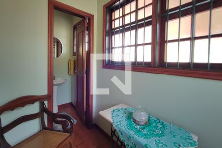 Casa à venda com 605m², 7 quartos e 6 vagasBanheiro Escritório