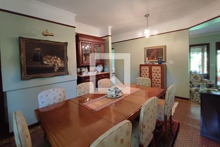 Casa à venda com 605m², 7 quartos e 6 vagasSala de Jantar