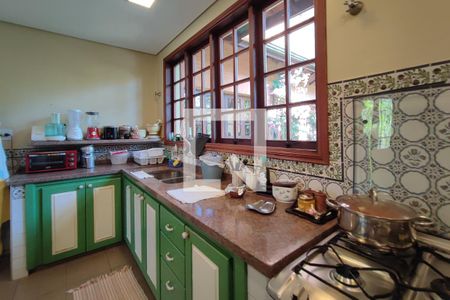 Casa à venda com 605m², 7 quartos e 6 vagasCozinha