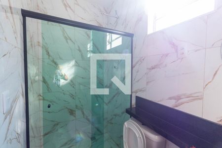 Casa à venda com 125m², 2 quartos e 2 vagas Casa à venda com 125m², 2 quartos e 2 vagasBanheiro